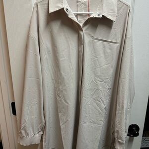 Nike women's Cream Long Sleeve Shirt size L/ NWT  B 142